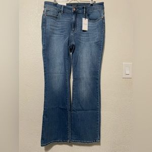 Boot cut jeans